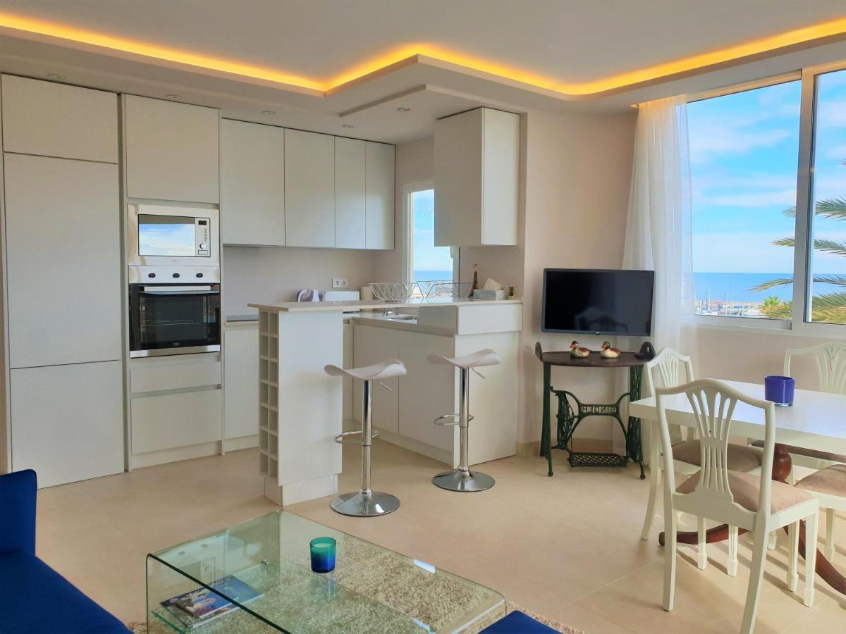Fantastic Apartment In Front Of The Sea & Marina Естепона Екстер'єр фото
