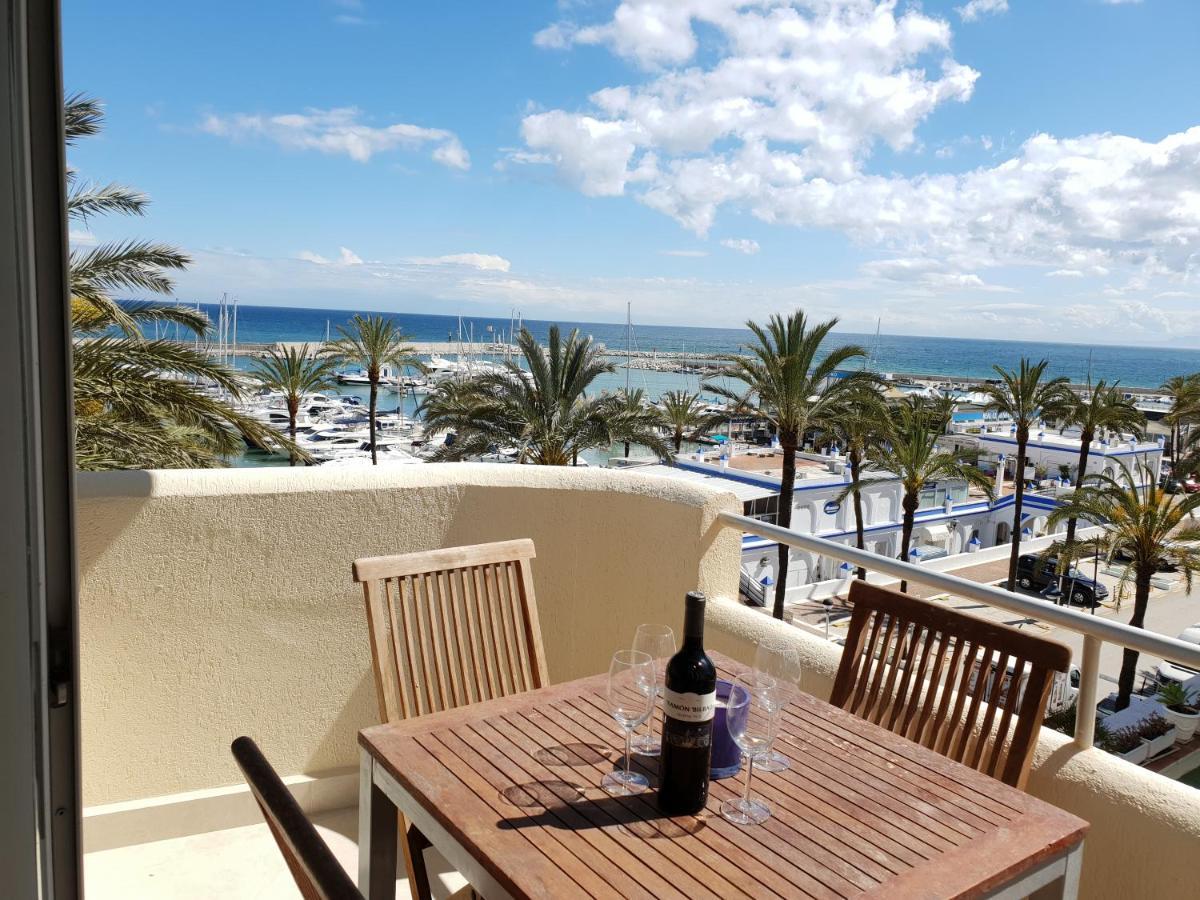 Fantastic Apartment In Front Of The Sea & Marina Естепона Екстер'єр фото